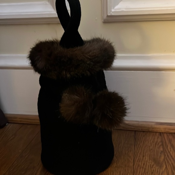 Unique felt bag with faux fur trim and Pom Pom draw string closure. - Picture 1 of 2